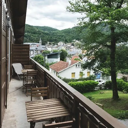 Au Des Quatre Saisons Ax-les-Thermes