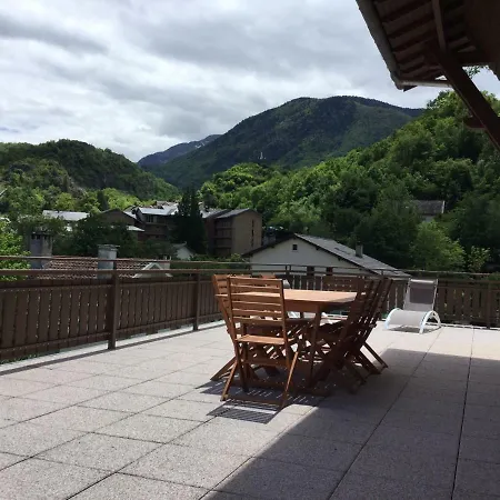 Au Des Quatre Saisons *