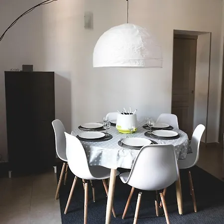 Au Des Quatre Saisons Ax-les-Thermes