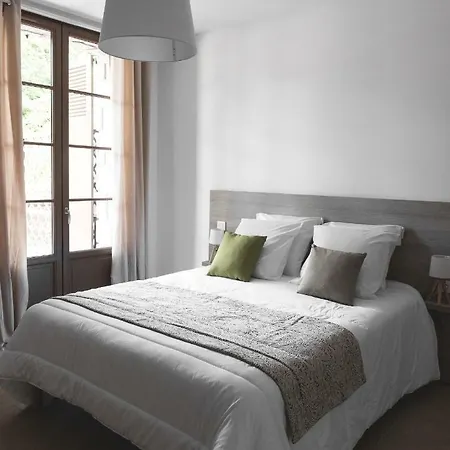 Apartment Au Des Quatre Saisons