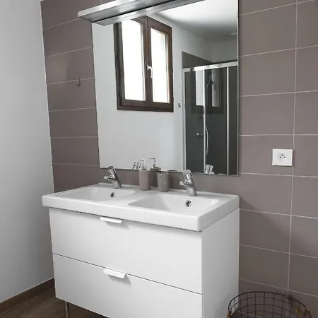 Au Des Quatre Saisons Ax-les-Thermes